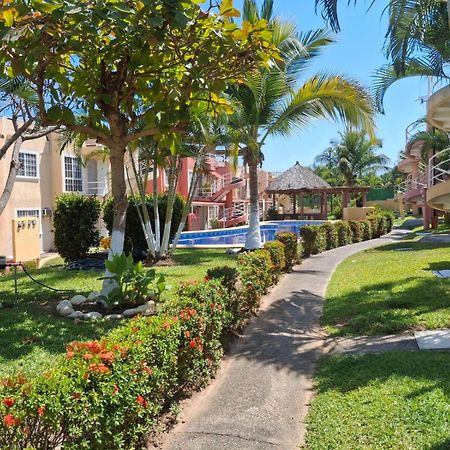 Ixtapa Al Mejor Precio, "Casa Las Conchas" Zihuatanejo Kültér fotó